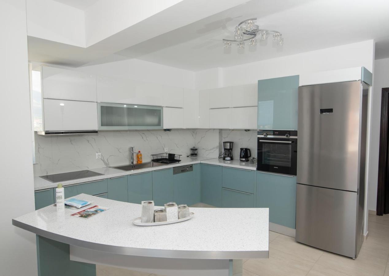 Mary'S Luxury Apartment Elaia. Elia  Exterior foto